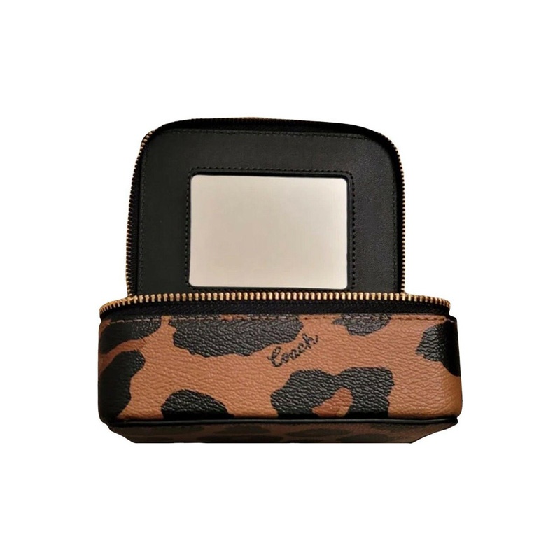 COACH Canvas Patchwork met gla - Makeup recensie en prijs